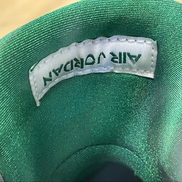 2020 Air Jordan 4 Retro GS in Green Metallic - 5.5Y - Picture 10 of 14
